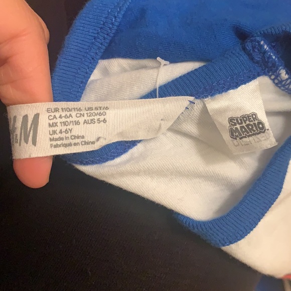 H&M boys long sleeve worn once - Picture 3 of 3